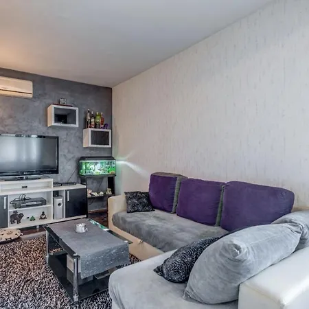 Cool Cozy Lägenhet